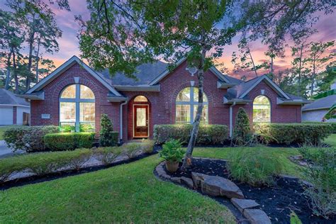 Single Story Homes for Sale in Spring TX